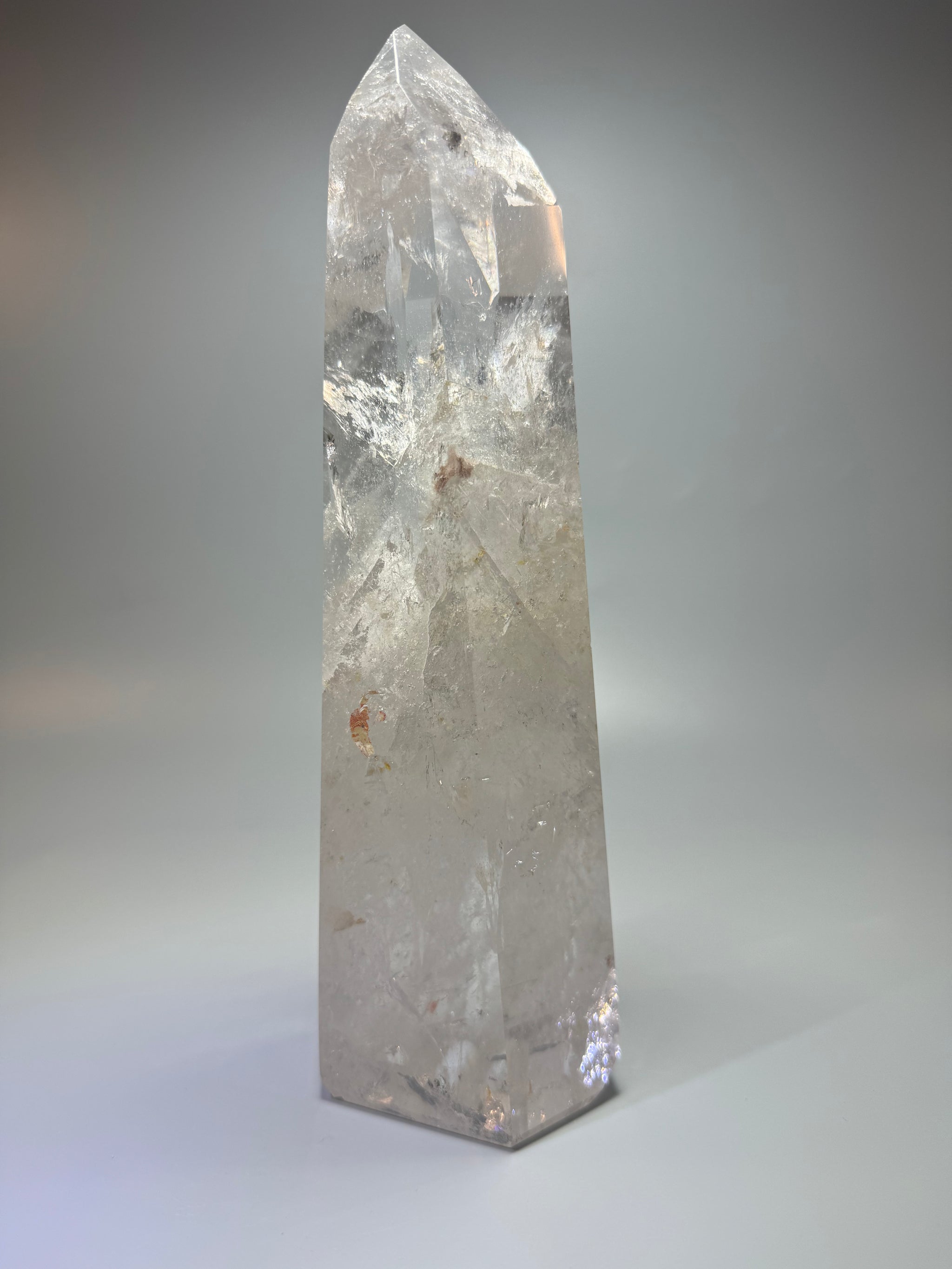 Sehr klare Bergkristallspitze – 24 cm, 1.53 kg – Edelstein aus Brasilien in Top-Qualität