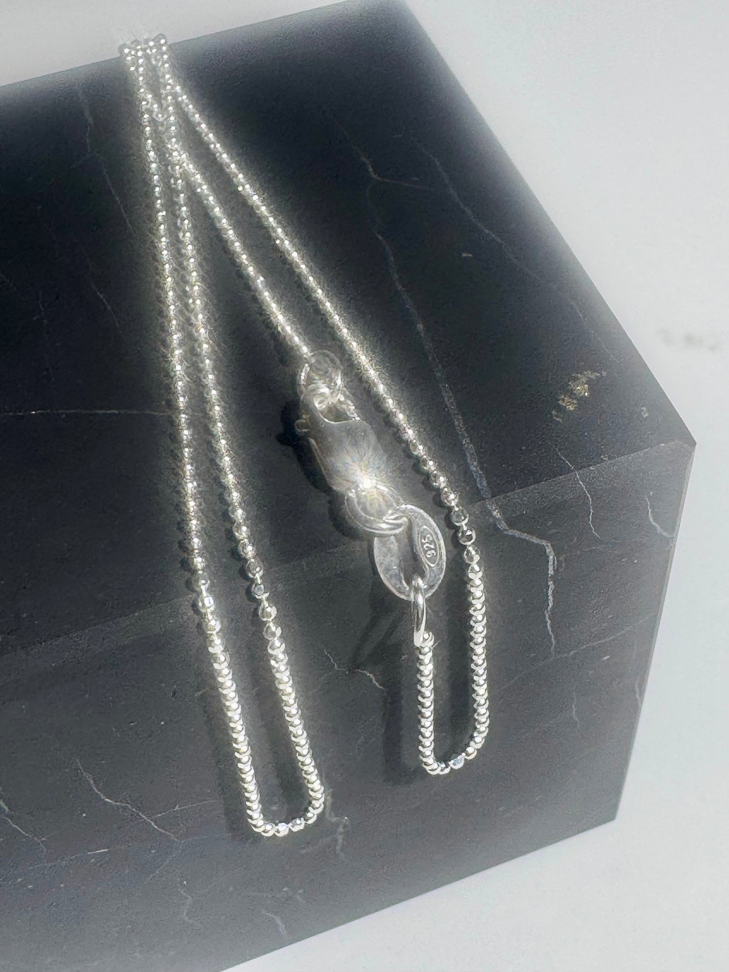 Diamantierte Kugelkette aus 925 Silber – Funkelnde Halskette