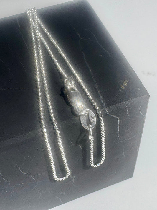 Diamantierte Kugelkette aus 925 Silber – Funkelnde Halskette