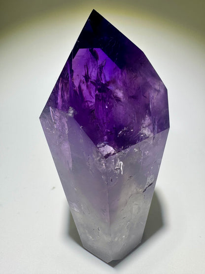 Aussergewöhnliche – Amethyst-Spitze 💜 - 10cm, 234g