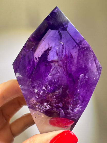 Aussergewöhnliche – Amethyst-Spitze 💜 - 10cm, 234g