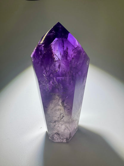 Aussergewöhnliche – Amethyst-Spitze 💜 - 10cm, 234g