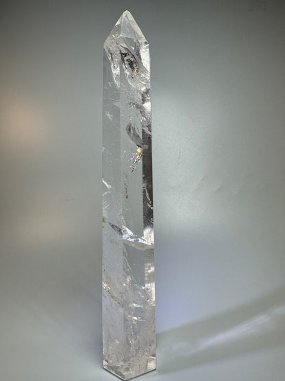 Pointe de cristal de roche ultra-claire – 34 cm, 1,36 kg – Pierre précieuse de qualité supérieure du Brésil