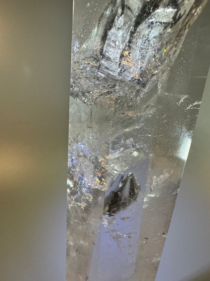 Pointe de cristal de roche ultra-claire – 34 cm, 1,36 kg – Pierre précieuse de qualité supérieure du Brésil