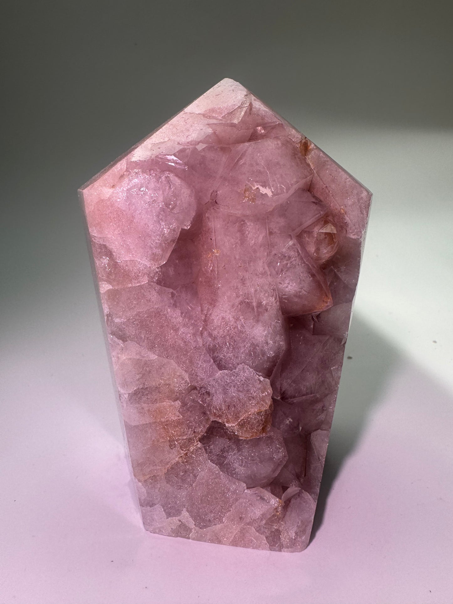 Torre unica di ametista rosa 💗 25 cm – 2,9 kg – Brasile