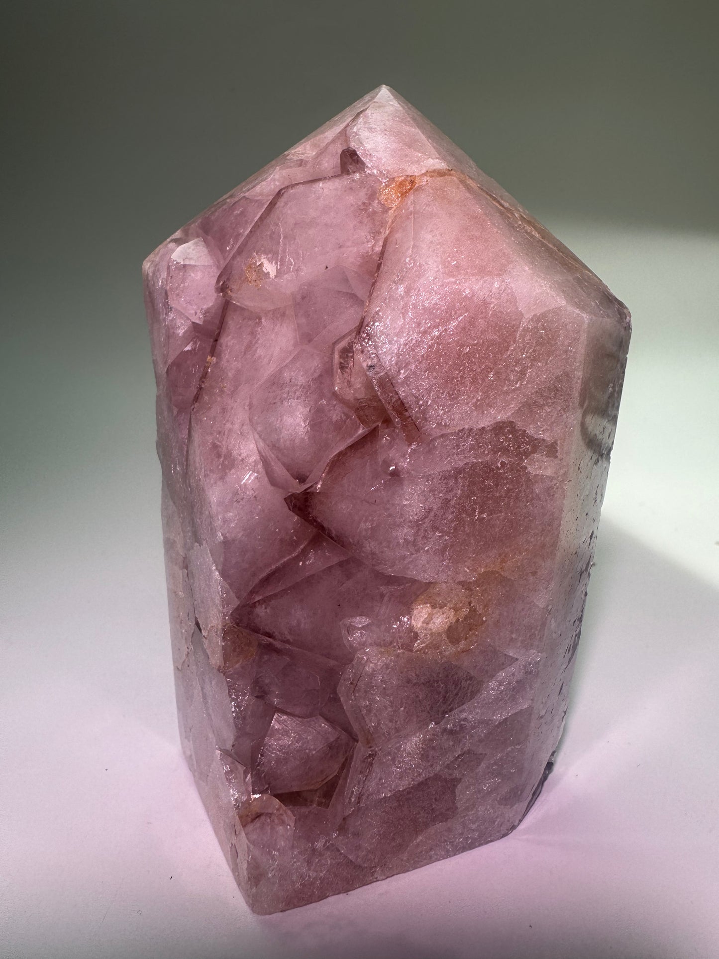 Torre unica di ametista rosa 💗 25 cm – 2,9 kg – Brasile