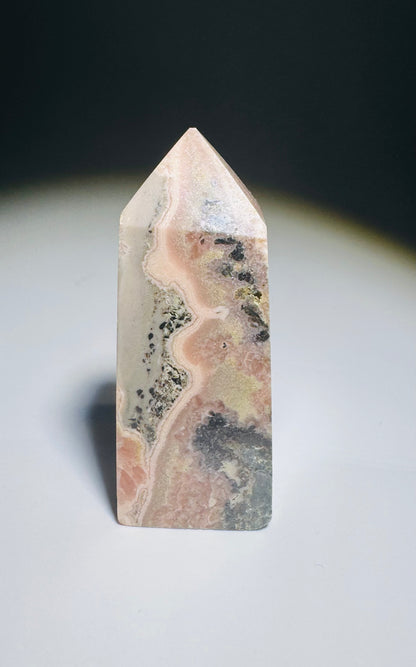 Wunderschöne Rhodochrosit Spitze mit wunderbarem Farbverlauf 💕 - 4.7cm