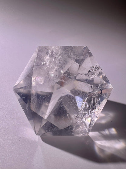 Facettierter Bergkristall im Diamantschliff – 5.5 cm, 107 g, extra klar aus Brasilien