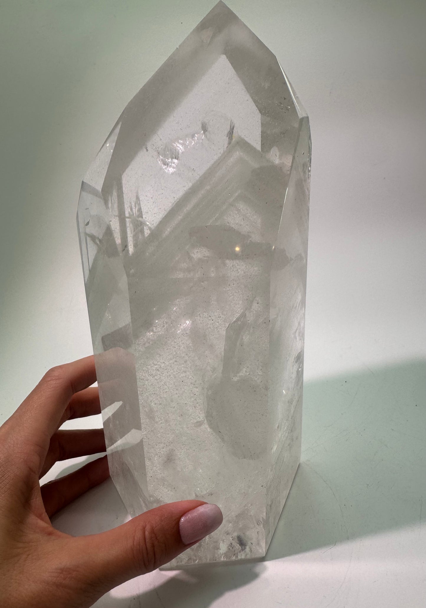 XL Phantom Bergkristallspitze 3,02 kg – 23 cm klarer Quarz aus Brasilien