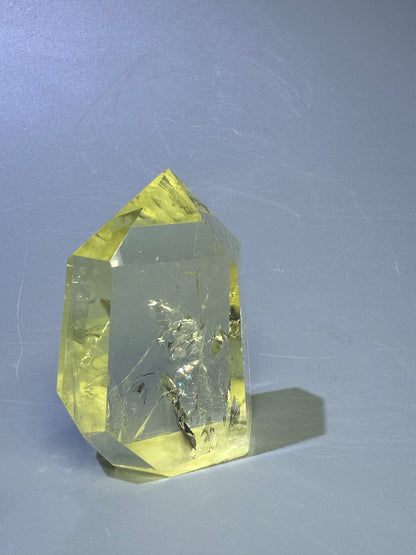 Citrine Point (extra clear) - 6.5cm, 114g