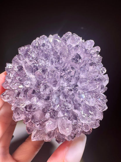 Amethystblüten-Stalaktit 7,4 cm aus Uruguay – Symmetrische Kristallblume