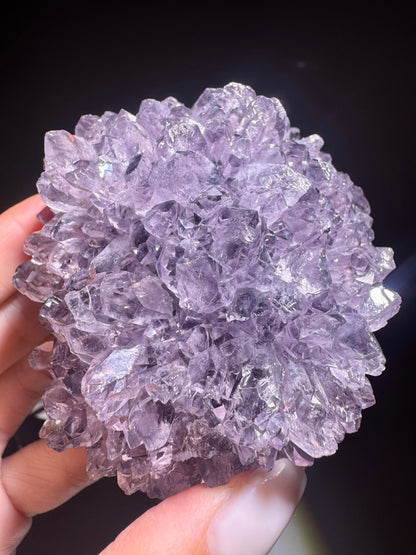 Amethystblüten-Stalaktit 7,4 cm aus Uruguay – Symmetrische Kristallblume