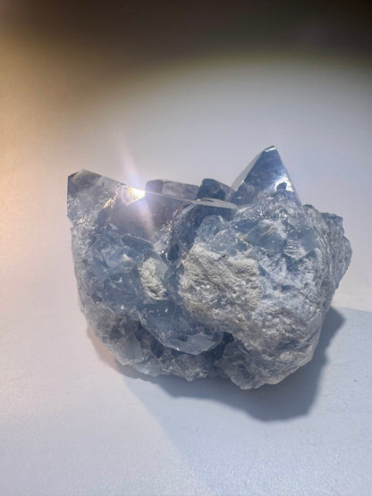 Celestin Stufe aus Madagaskar 💎 Klar & funkelnd – extra grosse Kristallspitzen ✨ Museumsqualität 7.5cm