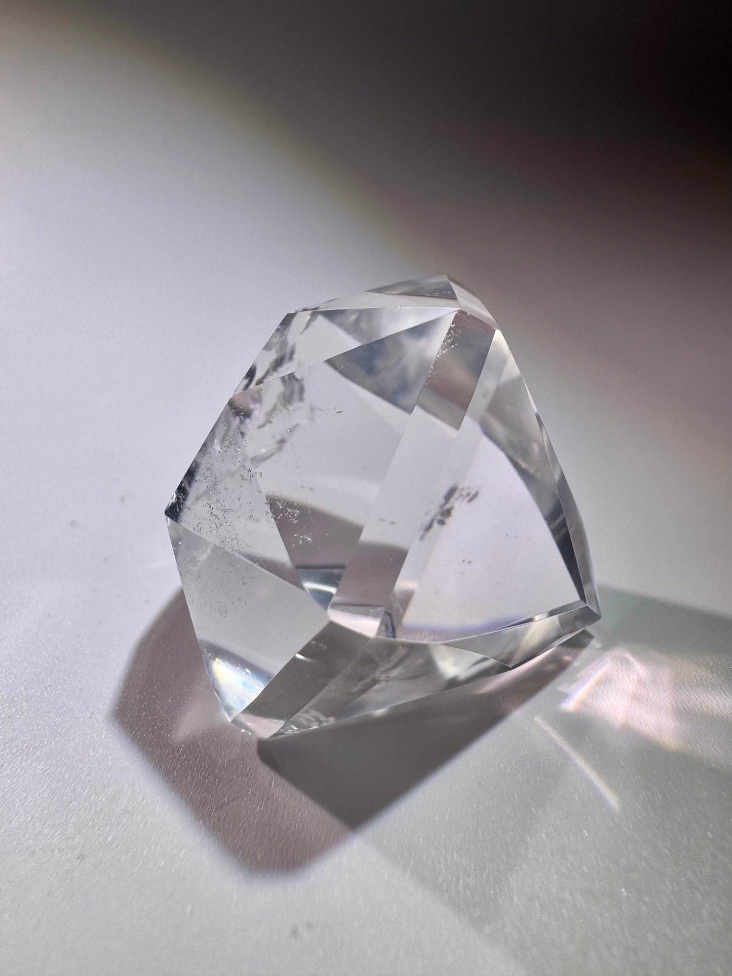 Facettierter Bergkristall 4 cm – extra klar & exklusiv geschliffen aus Brasilien