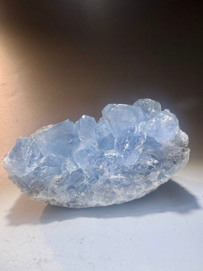 Celestin Stufe aus Madagaskar 💎 Klar & funkelnd ✨ Museumsqualität 8.3cm