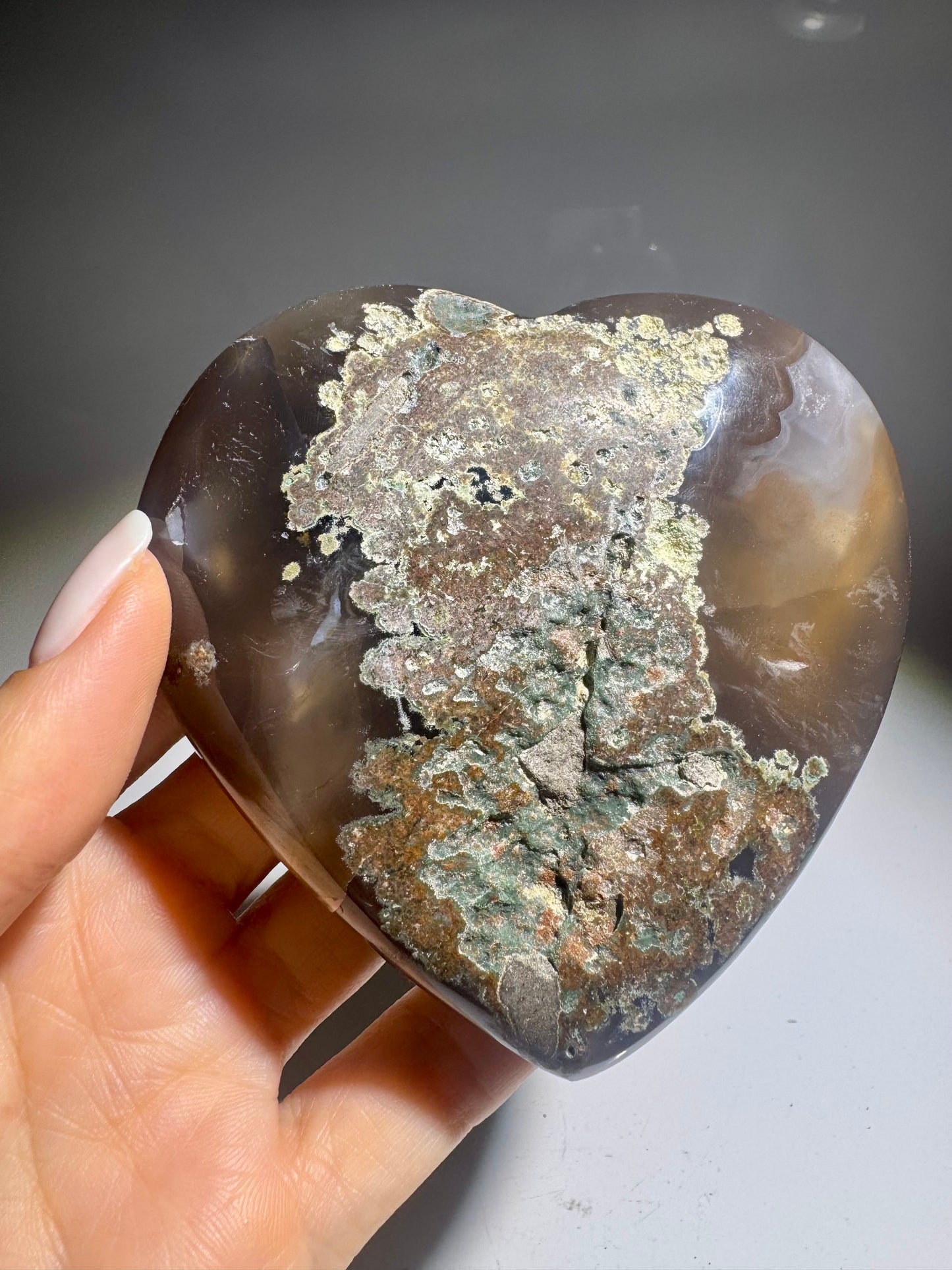 Rainbow Amethyst Herz 9,2 cm – Magisches Fliederherz aus Uruguay ✨