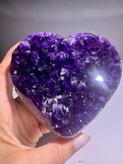 Premium Amethyst Herz 10,2 cm – 593 g – Traumstück aus Uruguay 💜