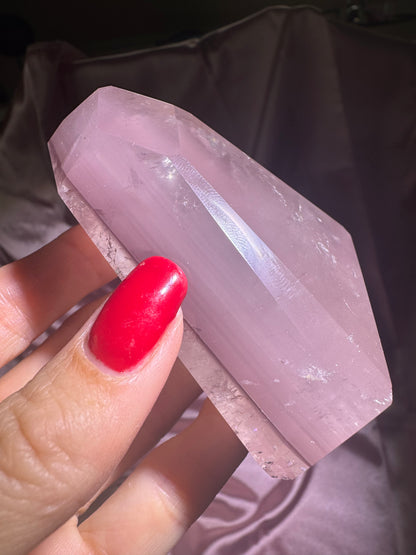Wunderschöne Pink Lithium Freiform mit Phantom 💖 - 9cm, 235g