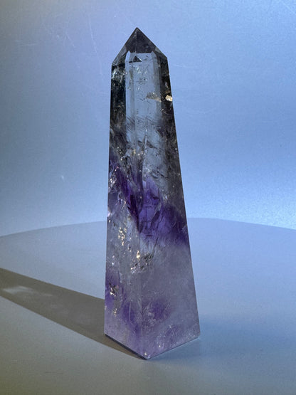 Exklusive Phantom Amethyst Spitze – 11.3 cm, 1A-Qualität