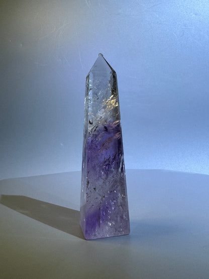 Exklusive Phantom Amethyst Spitze – 11 cm, 1A-Qualität