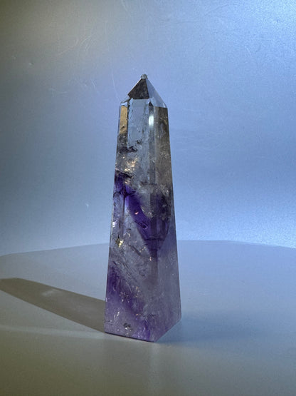 Exklusive Phantom Amethyst Spitze – 11 cm, 1A-Qualität