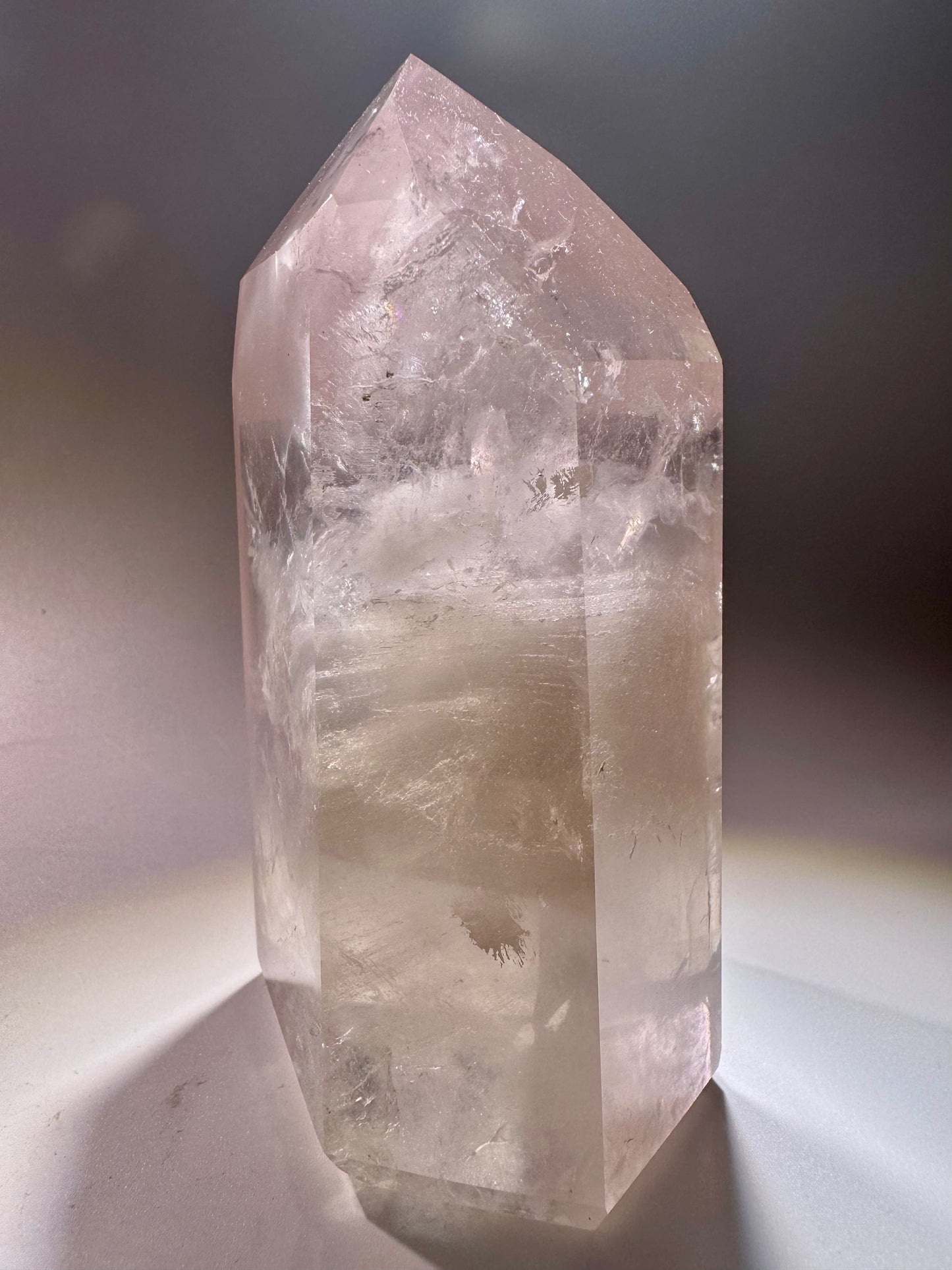 Pink Lithium Phantom Kristall 11,6 cm – Seltenes Einzelstück in Museumsqualität (614 g)