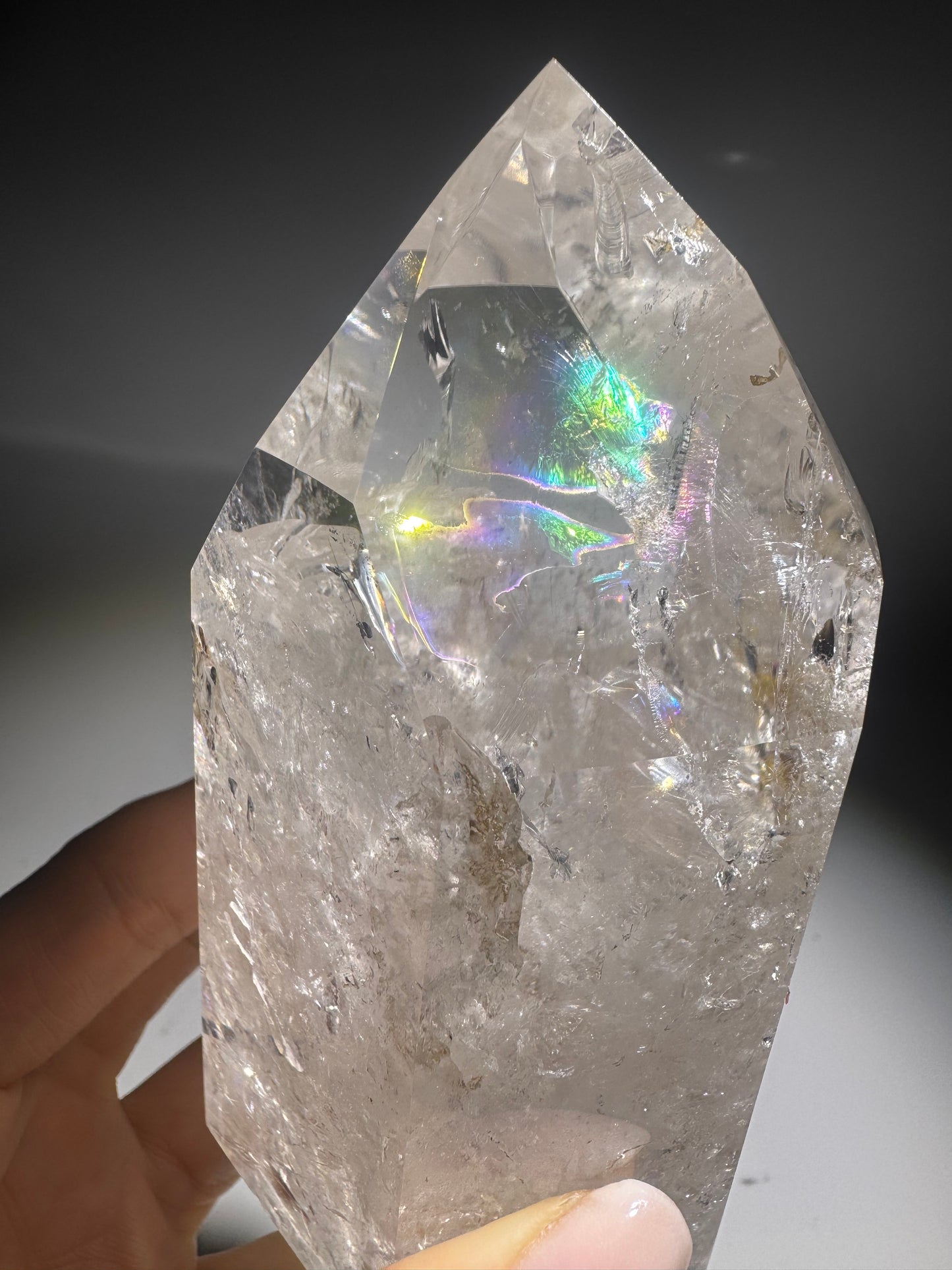 Bergkristall Regenbogen Spitze – 11 cm, 496 g ✨Sammlerstück aus Brasilien
