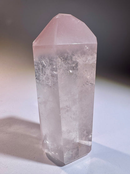 Pink Lithium Kristall 10 cm – Hochklare Rarität in Museumsqualität (210 g) aus Brasilien