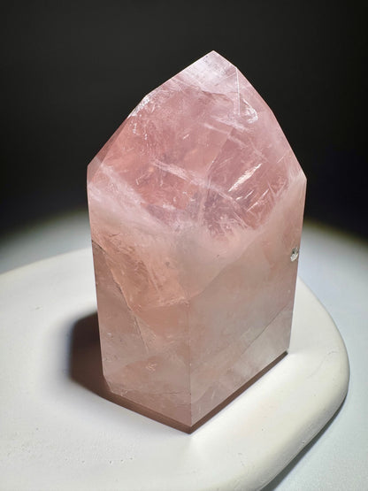 Pointe de quartz rose rare de haute qualité (quartz) 💕- 8cm, 280g