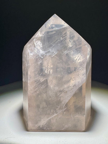 Klare Rosenquarz Spitze 🩰 - 8.5cm, 284g