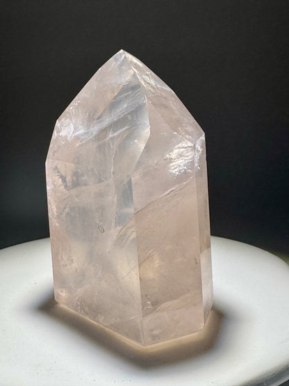 Klare Rosenquarz Spitze 🩰 - 8.5cm, 284g