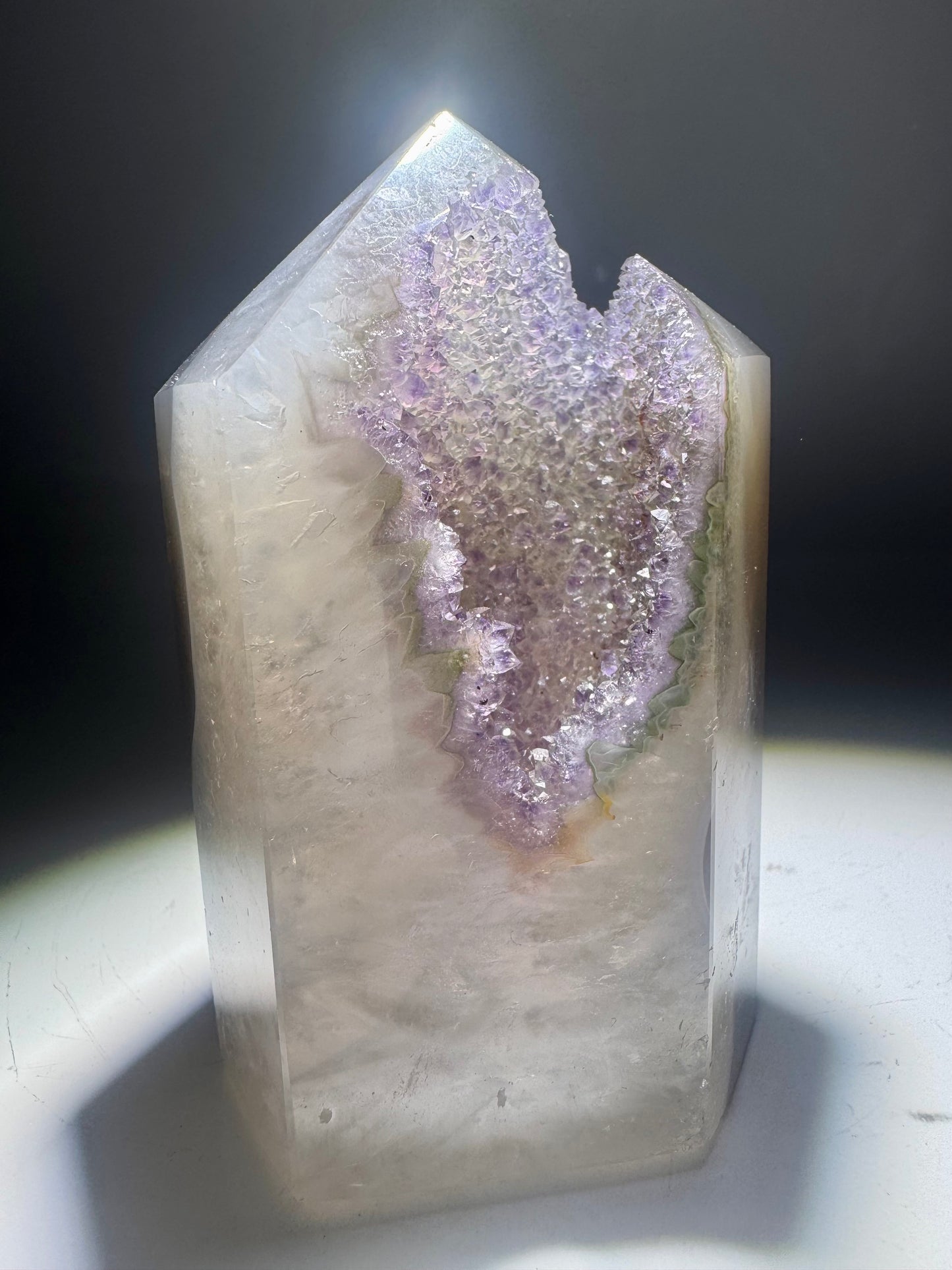Achatspitze mit Amethyst 9.8 cm – Zarte Fliedertöne aus Brasilien ✨