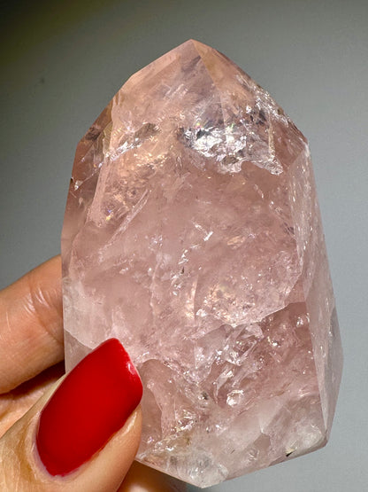 1A Rosenquarz Spitze 🩰 - 5.5cm, 137g