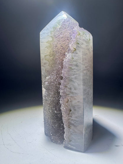 Achatspitze mit Amethyst 11.5 cm Fliederfarbene Kristalle aus Brasilien 💜