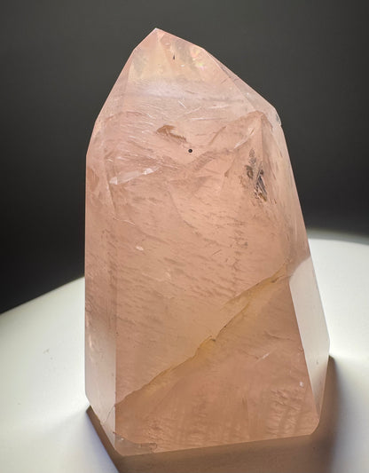 High-Quality Rosenquarz Spitze 🎀 - 7.4cm, 207g