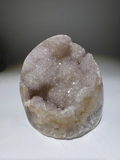 Süsse Rainbow Amethyst Cutbase – 5.5 cm, 240 g, Uruguay ✨