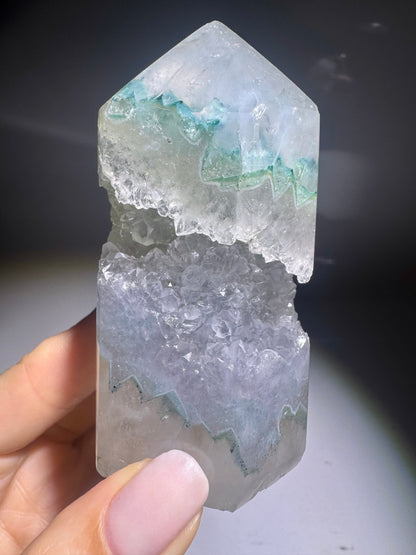 Seltene Achatspitze in Mintgrün 8.5 cm – Natürliches Unikat aus Brasilien 💚