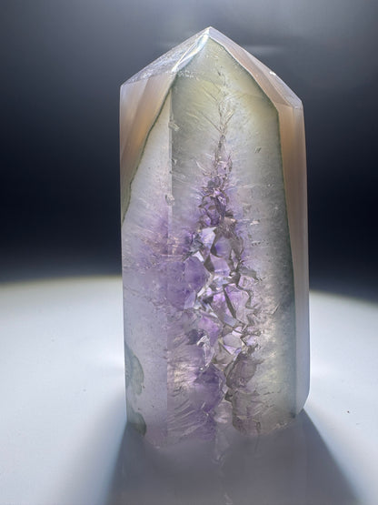Amethyst Drusenspitze 6.1 cm – Funkelnde Kristalle aus Uruguay