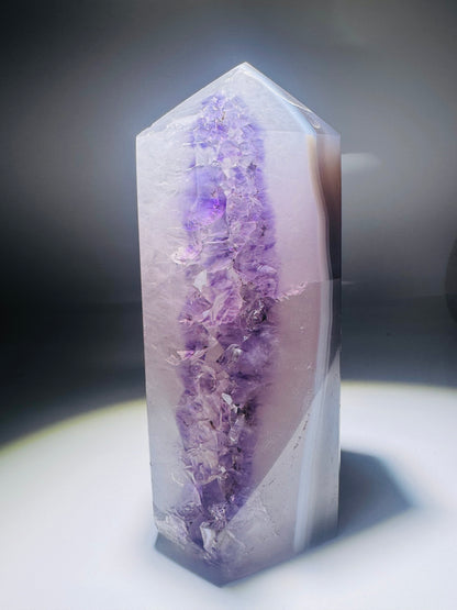 Achatspitze mit Amethystkristallen 13 cm – Ein lila Traum aus Brasilien 💜