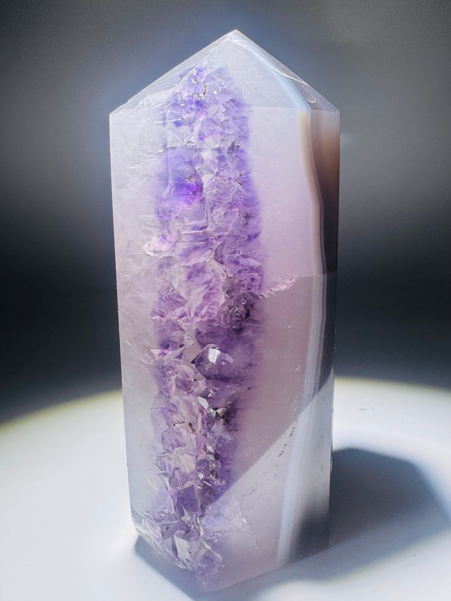 Achatspitze mit Amethystkristallen 13 cm – Ein lila Traum aus Brasilien 💜