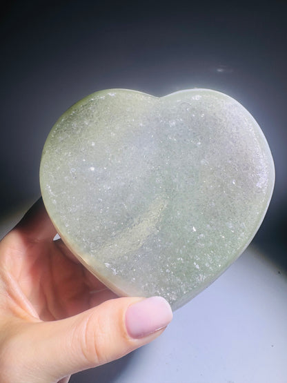Achat Herz 10.5 cm 532 g Uruguay – Funkelnde Kristalle & Galaxy Effekt
