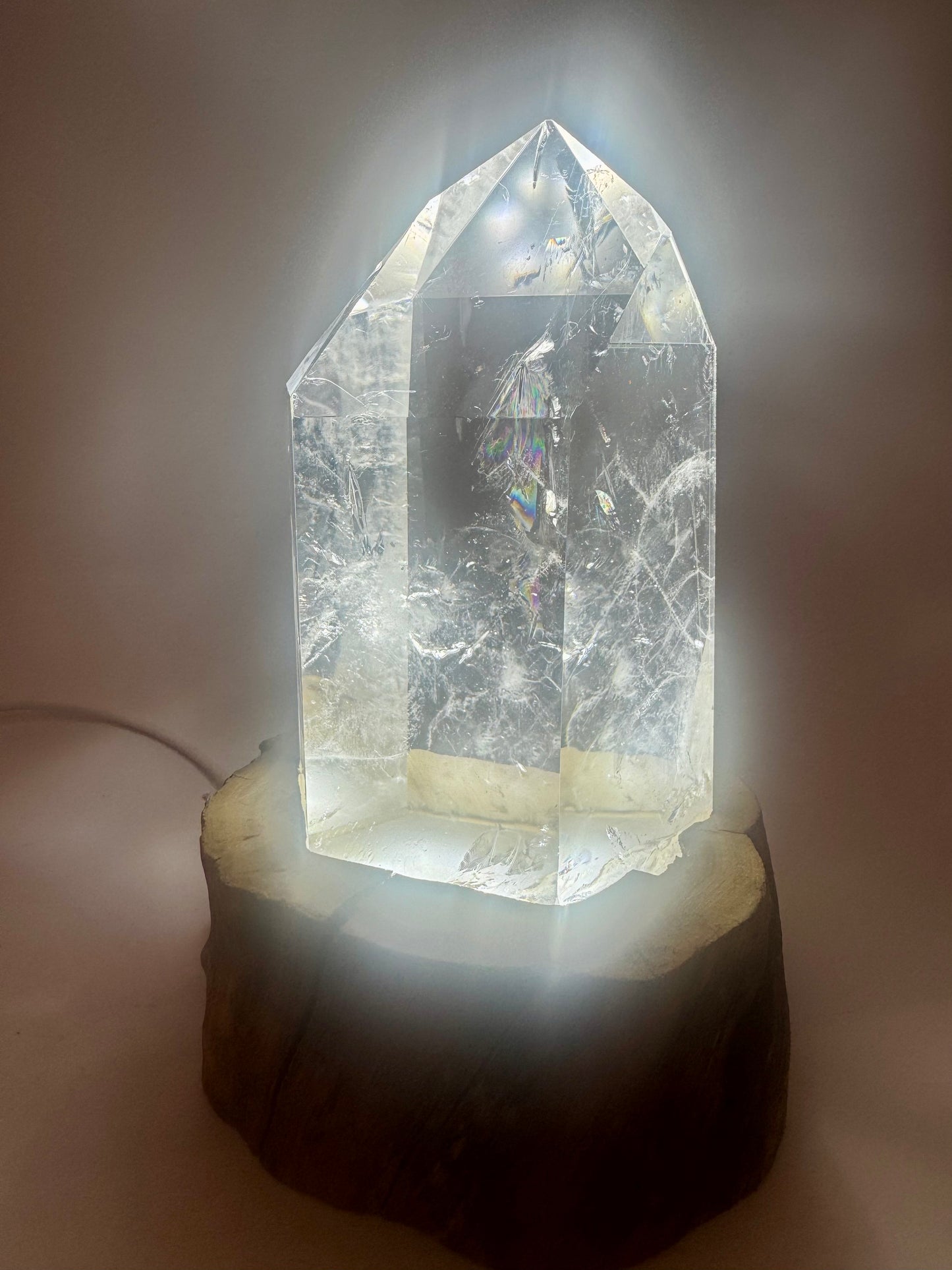 Massive ultra klare Bergkristallspitze mit Beleuchtung– Premium-Qualität 18.5cm