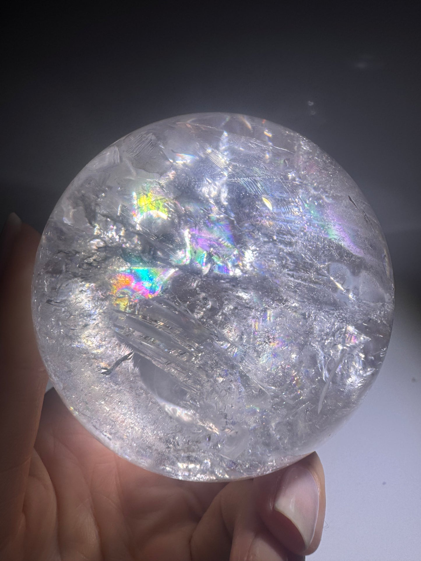 Lemurian Bergkristallkugel 7.4 cm – Extra Qualität mit Regenbogen ✨