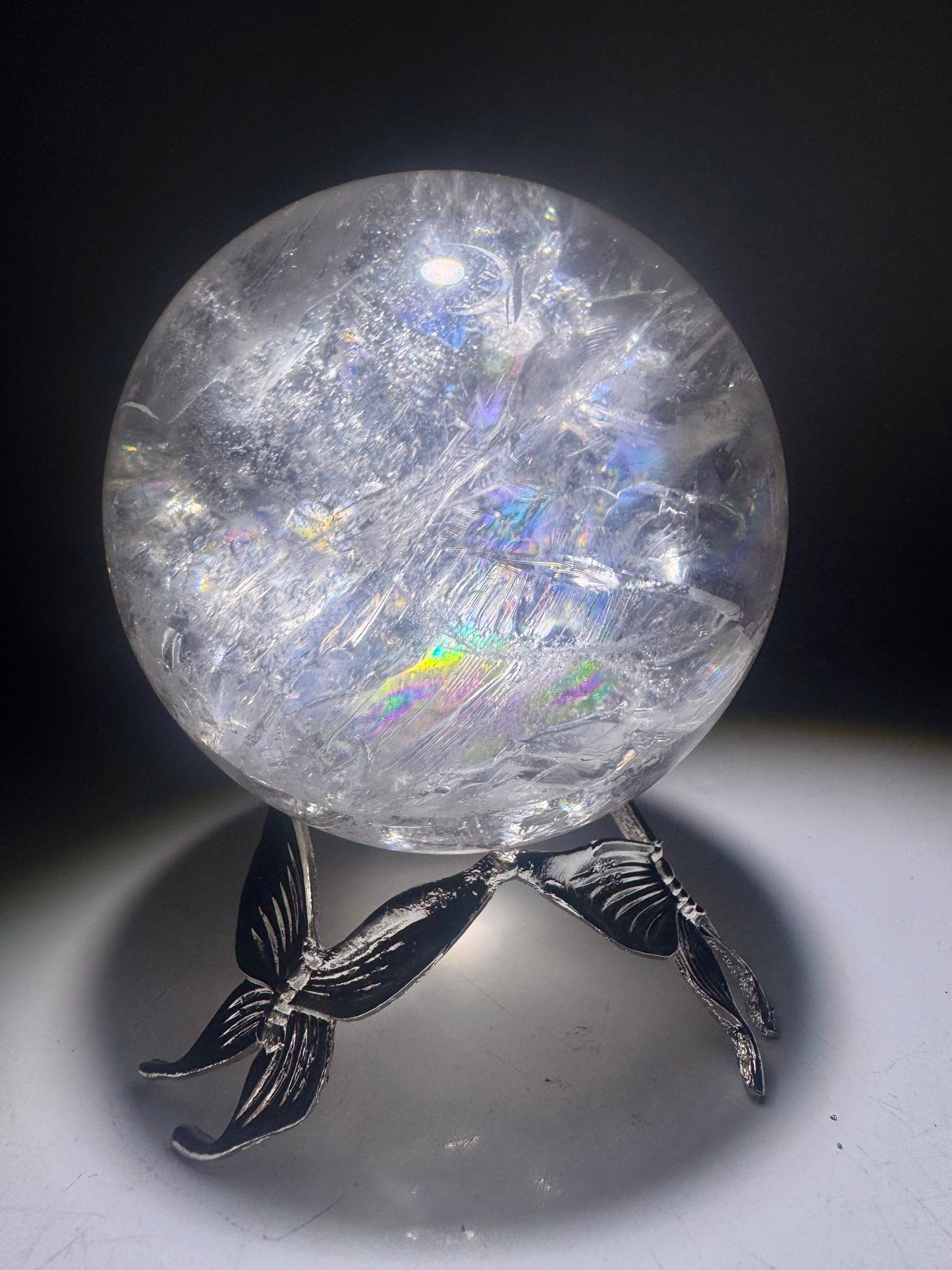 Lemurian Bergkristallkugel 7.4 cm – Extra Qualität mit Regenbogen ✨