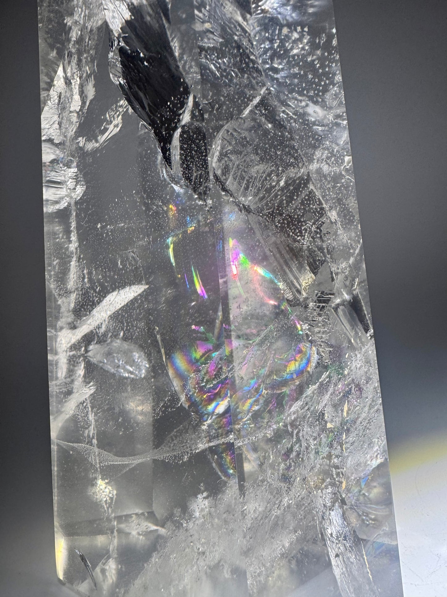 Lemurian Kristallspitze 27 cm – Extra klare Premium Qualität mit Regenbogen