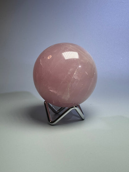 Rosenquarz Kugel - 7cm, 472g