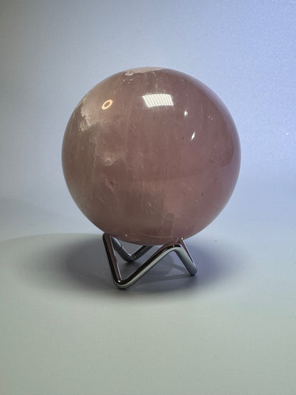 Rosenquarz Kugel - 8cm, 775g