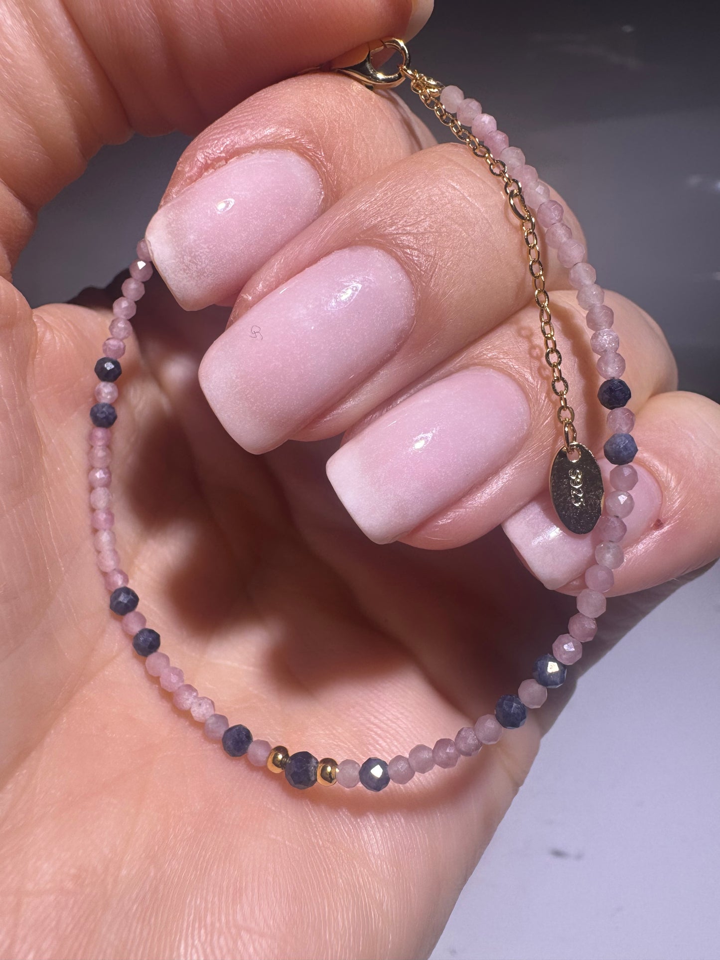 Luxuriöses Armband mit Tourmalin & Saphir – 18K vergoldetes 925 Silber