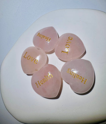 Rosenquarz Herz LOVE - 3cm 💖 (kann individuell graviert werden)