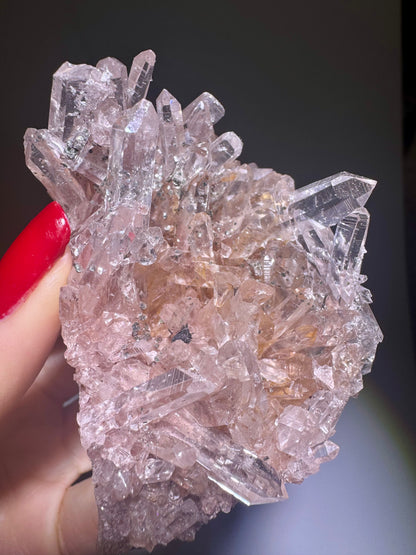 Exklusive rosarote Lemurian Kristall Stufe 💖 – klare, rosa Spitzen